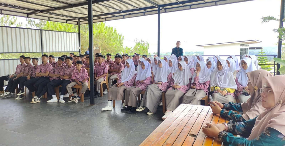 SDF sebagai Labor IPS